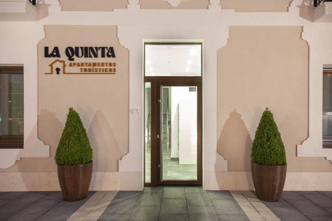 Apartamentos La Quinta Burgo Eksteriør billede